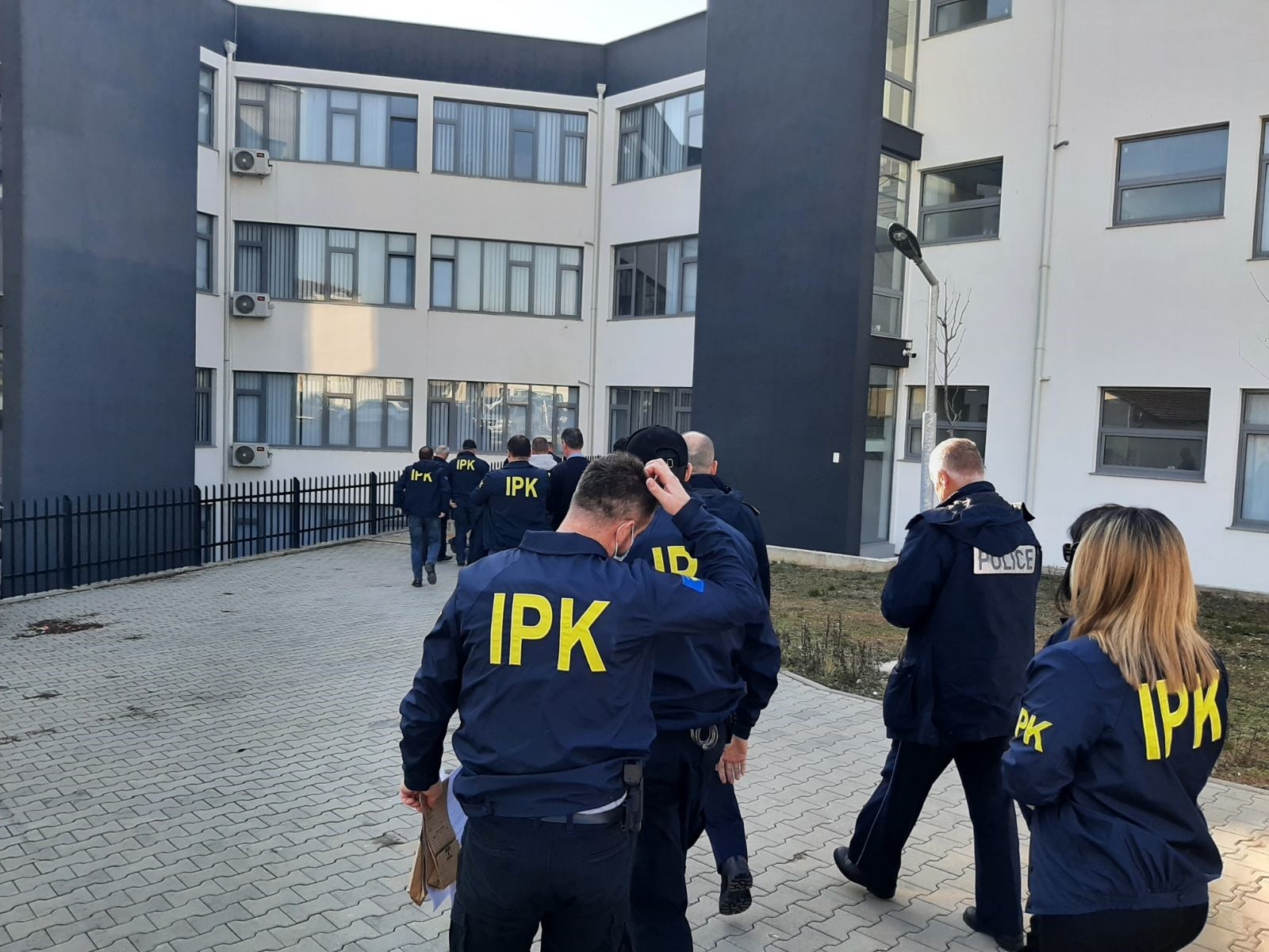 IPK rekomandon suspendimin e dy zyrtarëve policorë 
