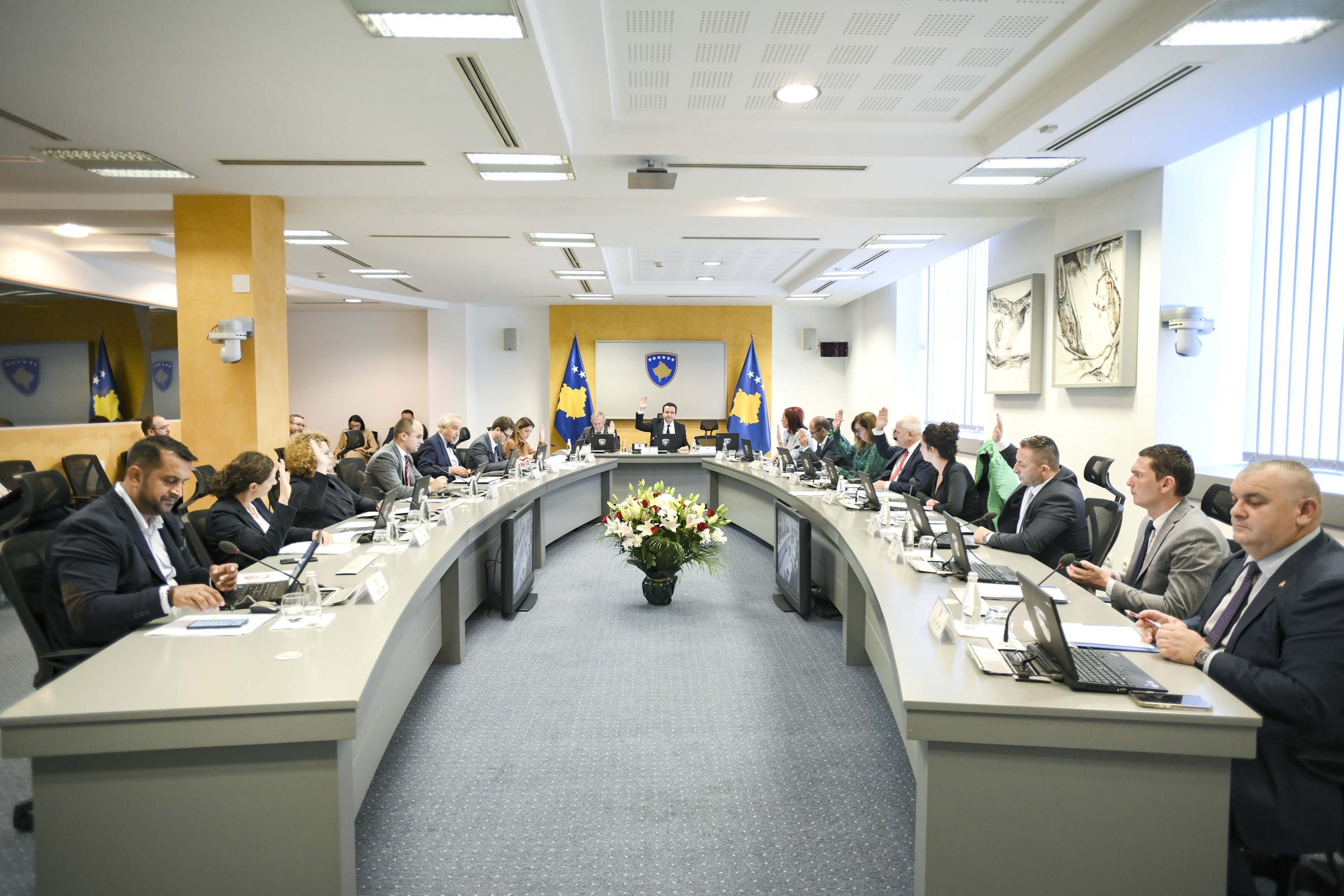 Qeveria miraton Projektligjin për Institutin e Krimeve të kryera gjatë Luftës në Kosovë