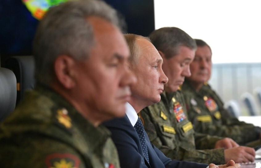  Putini është mashtruar nga zyrtarët ushtarakë rusë