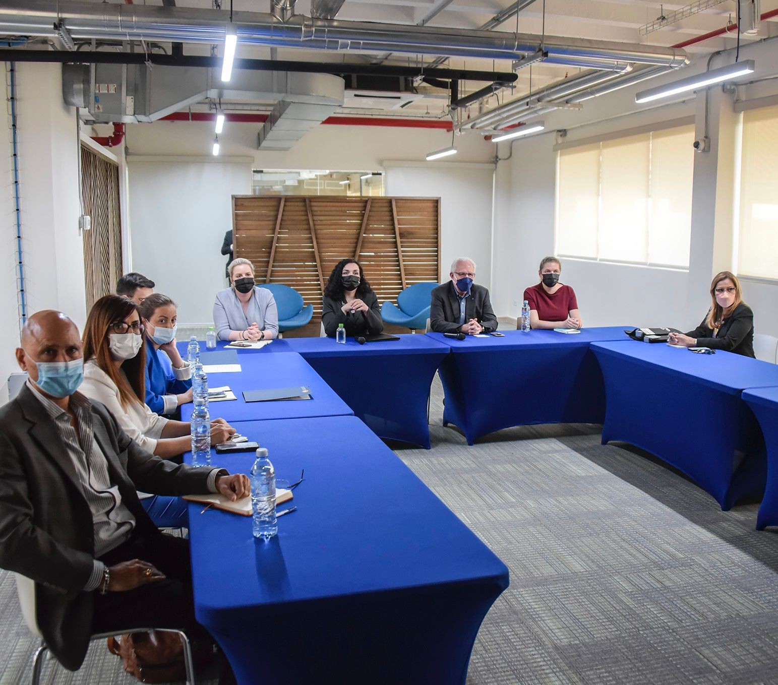 Presidentja Osmani promovon të potencialit ekonomik të Kosovës në Panama