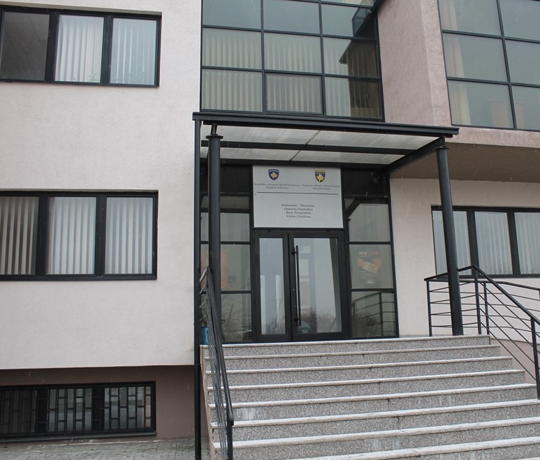 Prokuroria e Gjilanit ndalon katër persona për vrasje të rëndë