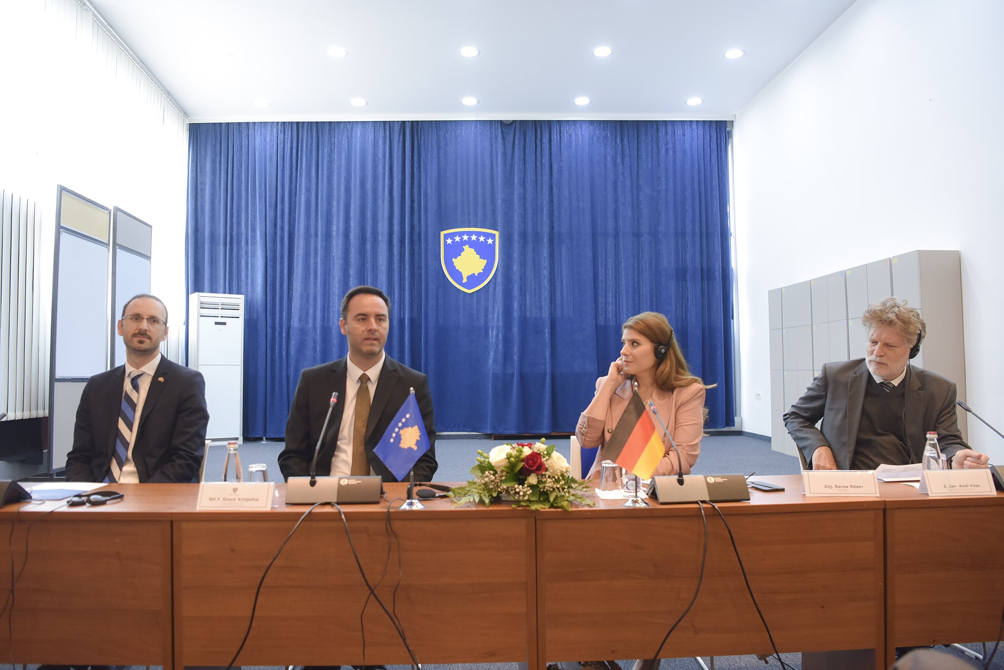 Kryetari Glauk Konjufca fton afaristët gjermanë të investojnë në Kosovë