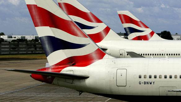 Britania njofton hapjen e aeroporteve