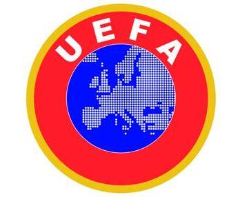 UEFA ndëshkon Hungarinë për sjelljen e tifozëve
