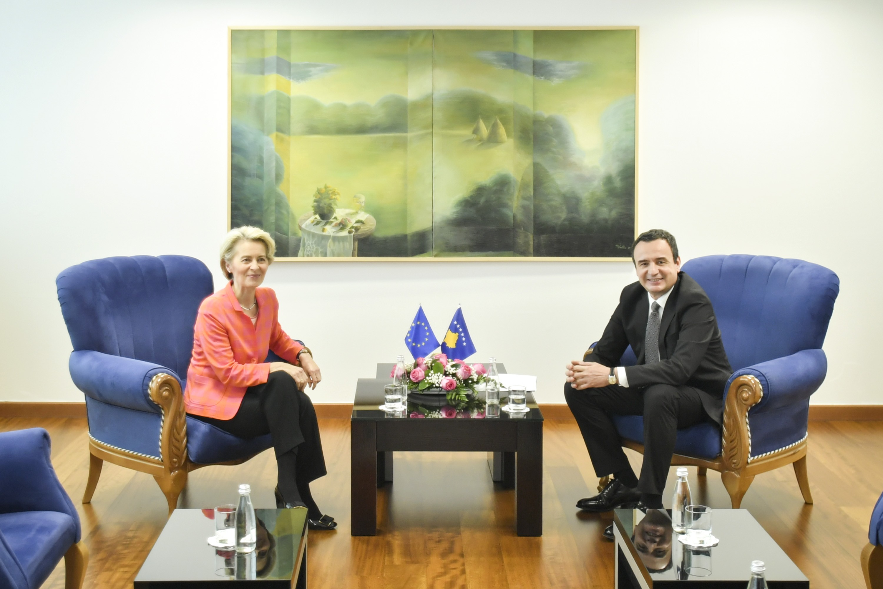 Presidentja Leyen konfirmon 75 milionë euro për Kosovën për krizën energjetike