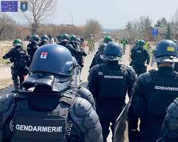 23 karabinierë italianë zbarkojnë në Kosovë për të përforcuar EULEX-in