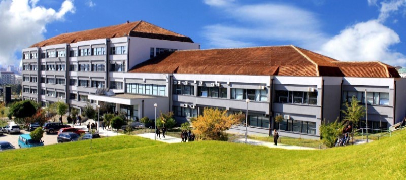 GIZ i dorëzon pajisje inovative Fakultetit te Inxhinierisë Mekanike në Prishtinë