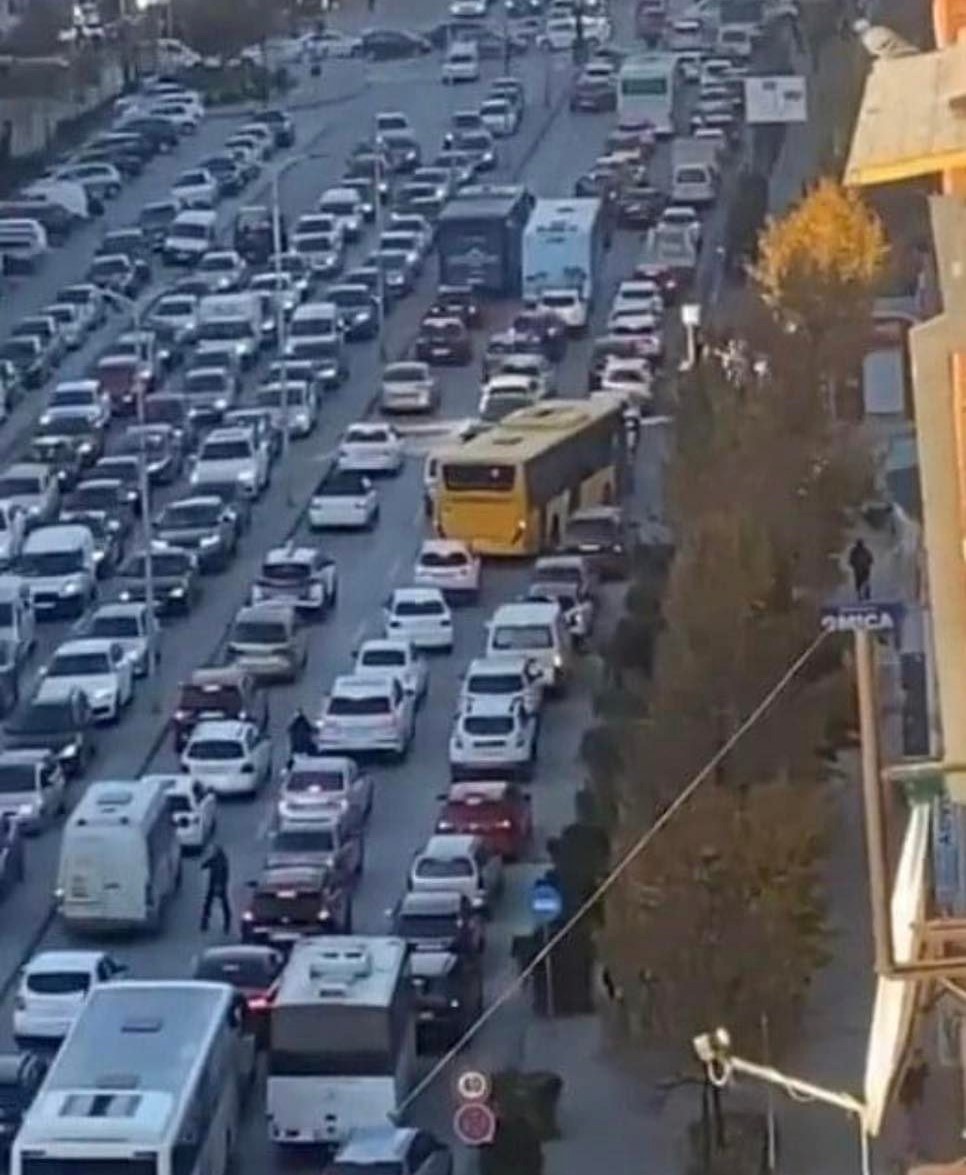 Qytetarët e Prishtinës minjë eksperimental të një eksperimenti të çmendur