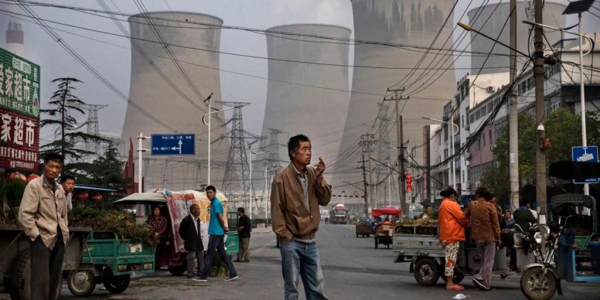 Kina goditet nga kriza e borxhit të pasurive të paluajtshme dhe mungesës së energjisë 
