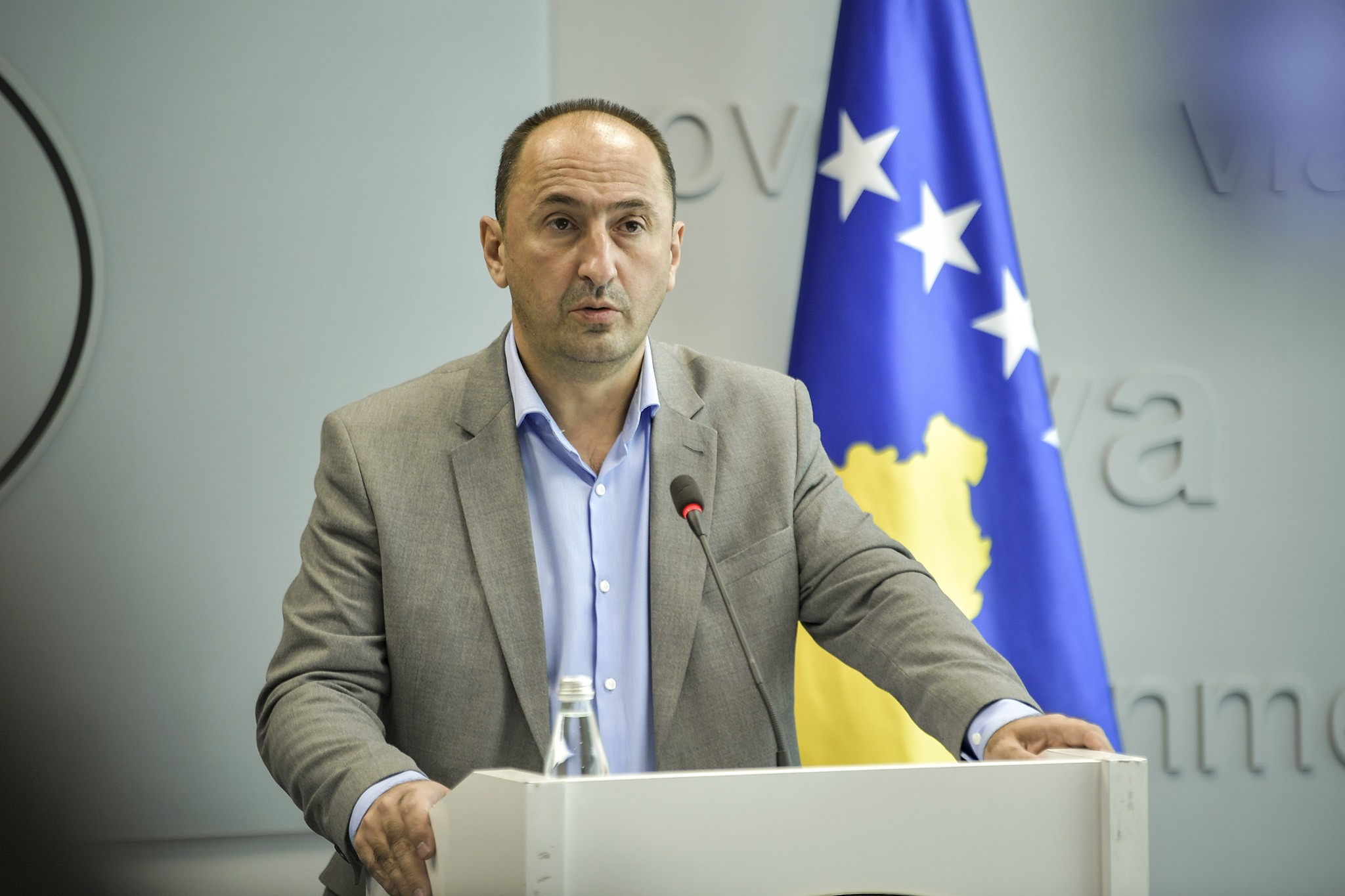 Formohet Komisioni për studimin e fizibilitetit për rrugën Prizren - Tetovë