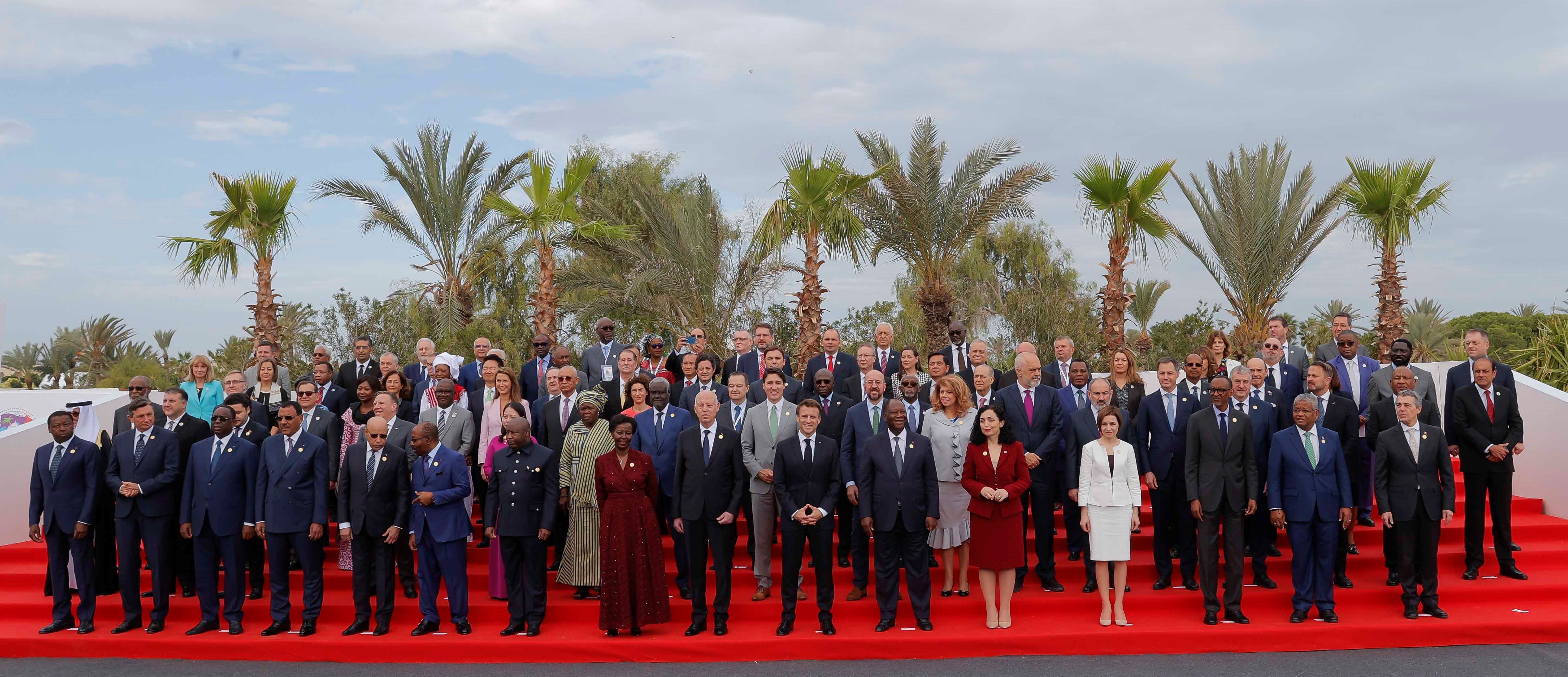 Presidentja Osmani mori pjesë në hapjen e samitit të Frankofonisë  